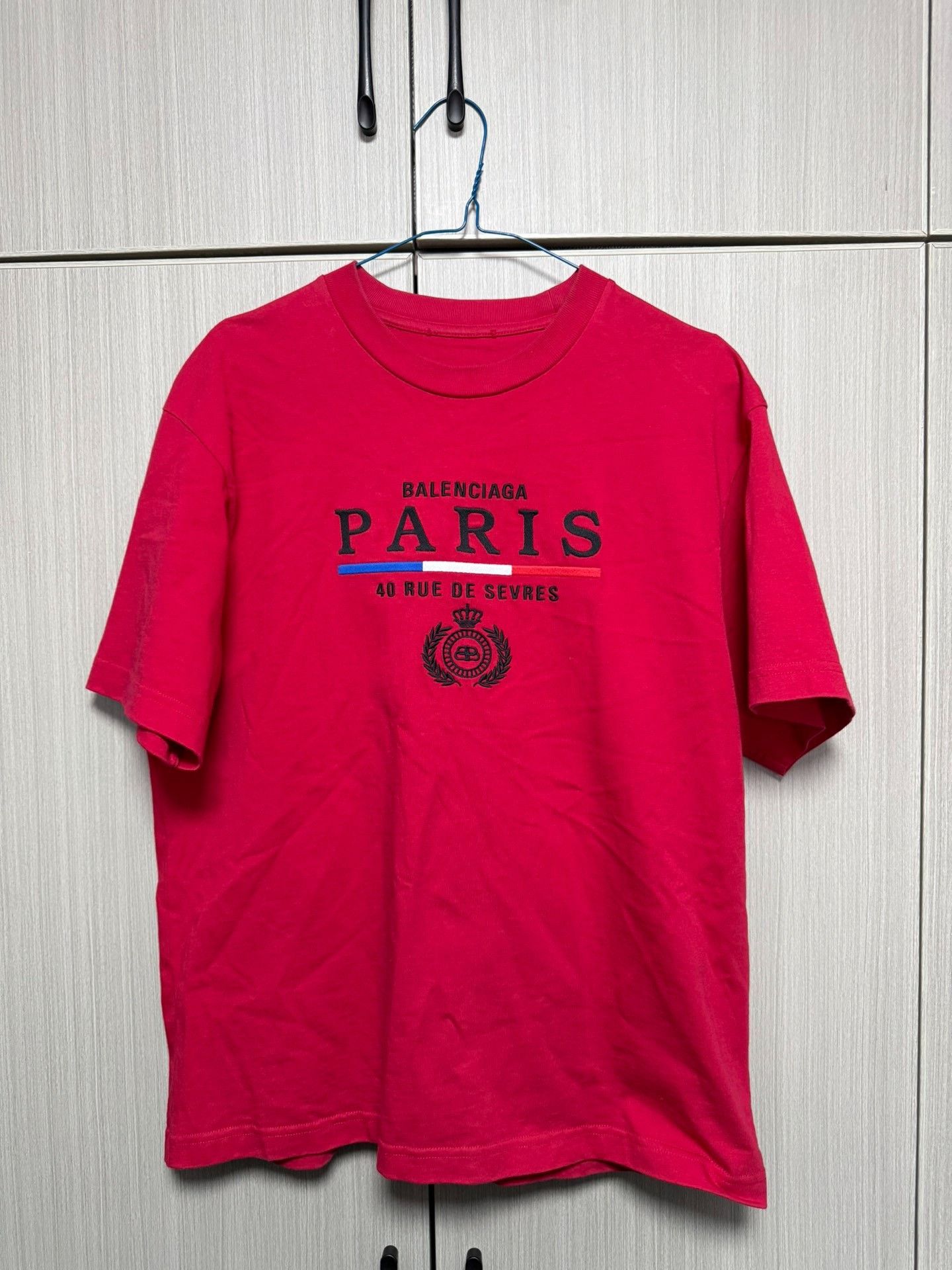 Balenciaga Balenciaga Retro Printed Red T-Shirt XS Men Size US XS / EU 42 / 0 - 1 Thumbnail
