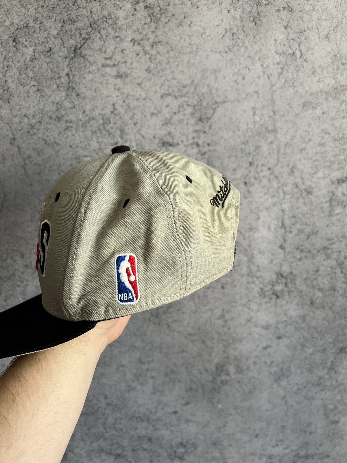 NBA Vintage New Era Chicago Bulls Cap Hat Baseball Y2K Logo Size ONE SIZE - 11 Thumbnail