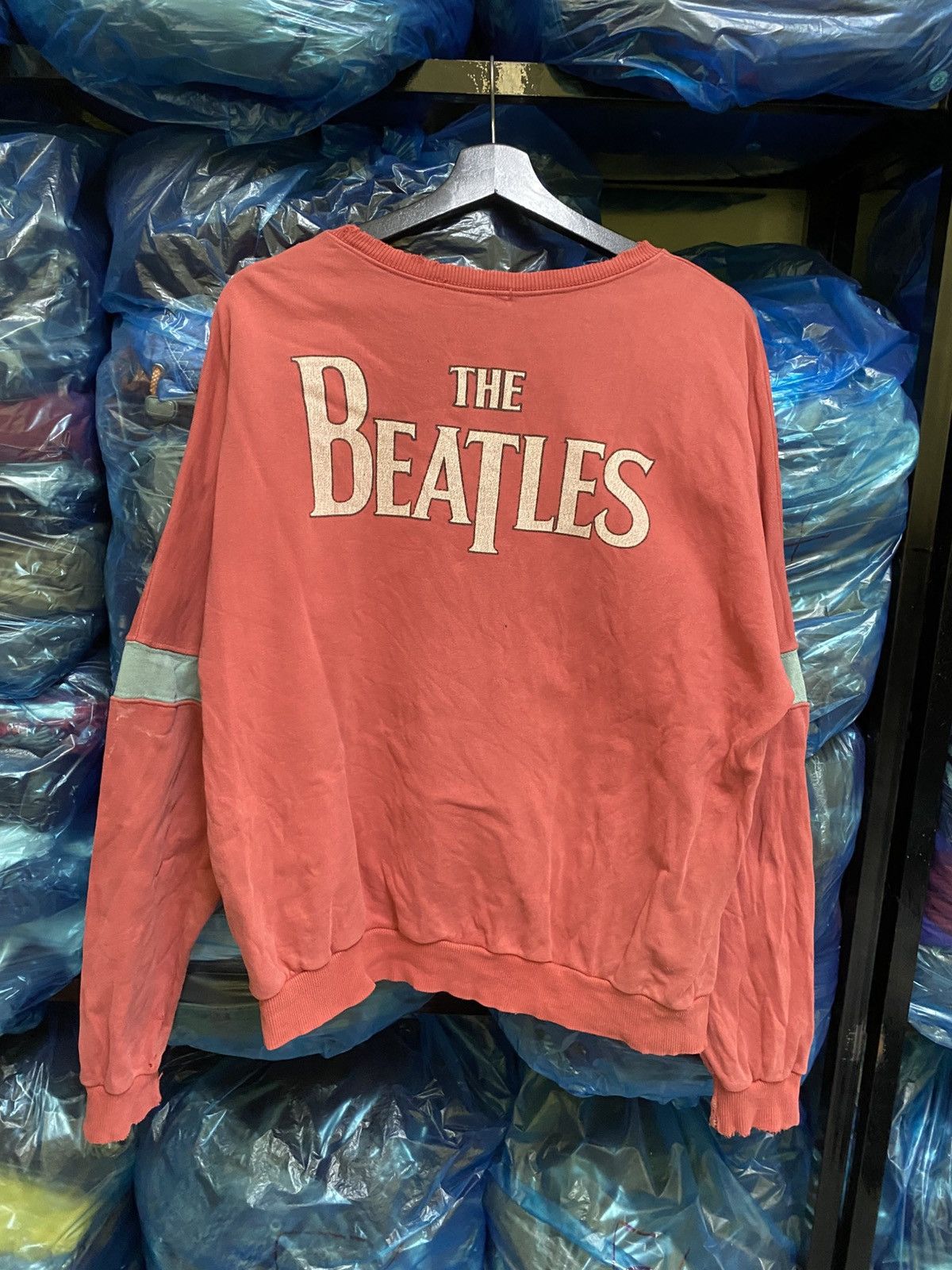 Vintage The Beatles Fan Club 90s Sgt. Pepper Graphic Distressed Size US M / EU 48-50 / 2 - 8 Thumbnail