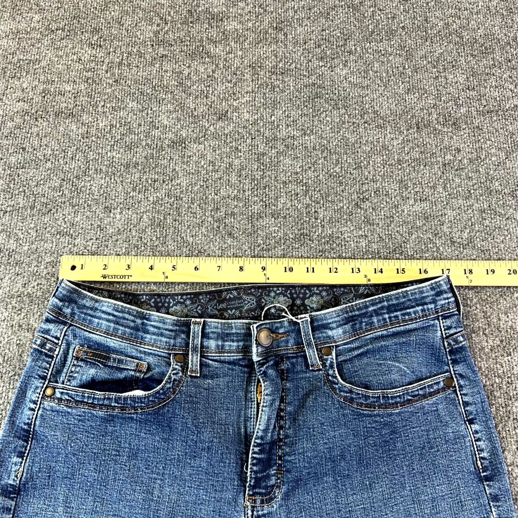 Lee Lee Jeans Women's 16 Petite Blue Denim Stretch Straight Leg Comfort Waistband Size 38" / US 16 / IT 52 - 3 Thumbnail