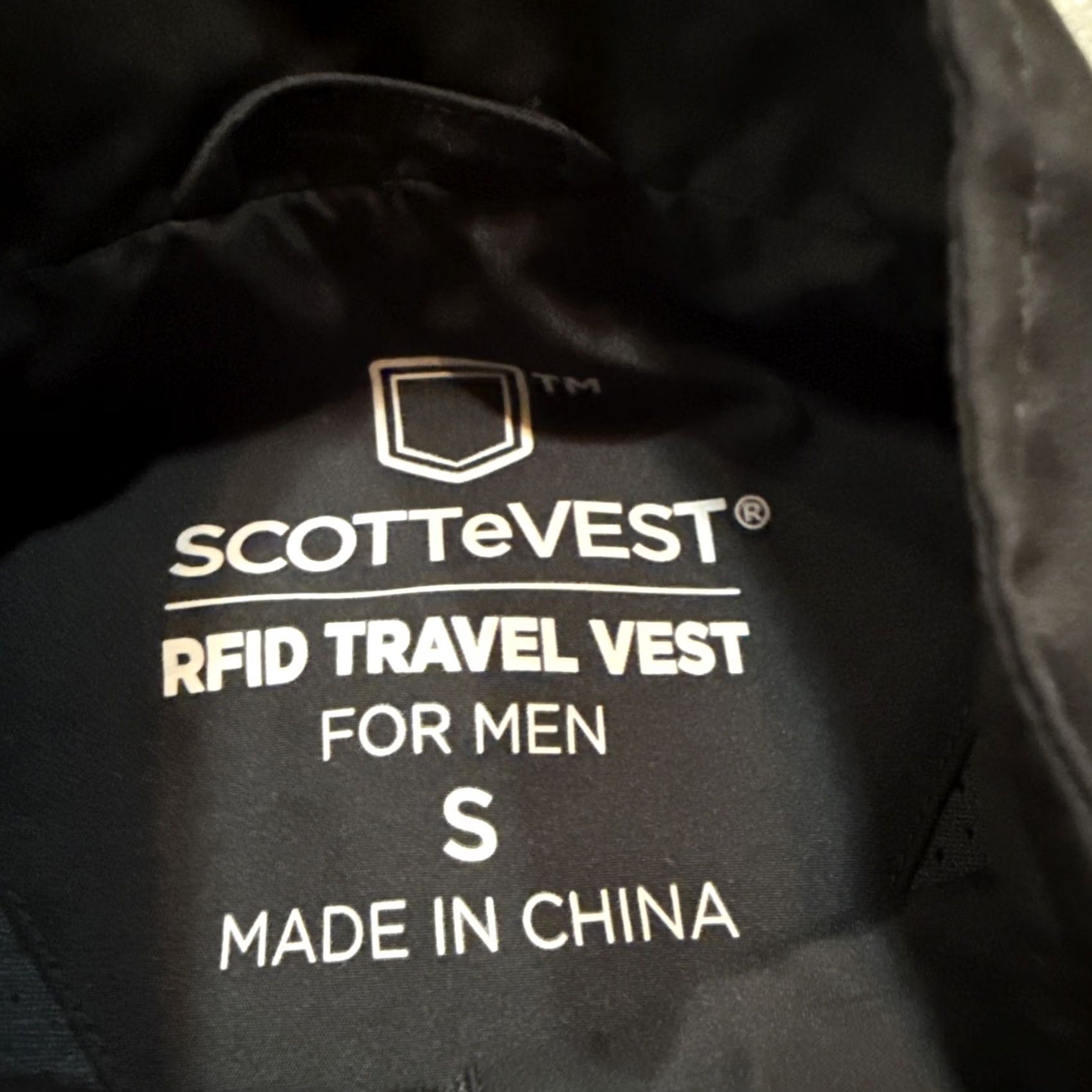 Vintage SCOTTeVEST Vest Men Small Black RFID Travel Multi Utility Tactical 26 pockets Size US S / EU 44-46 / 1 - 4 Thumbnail