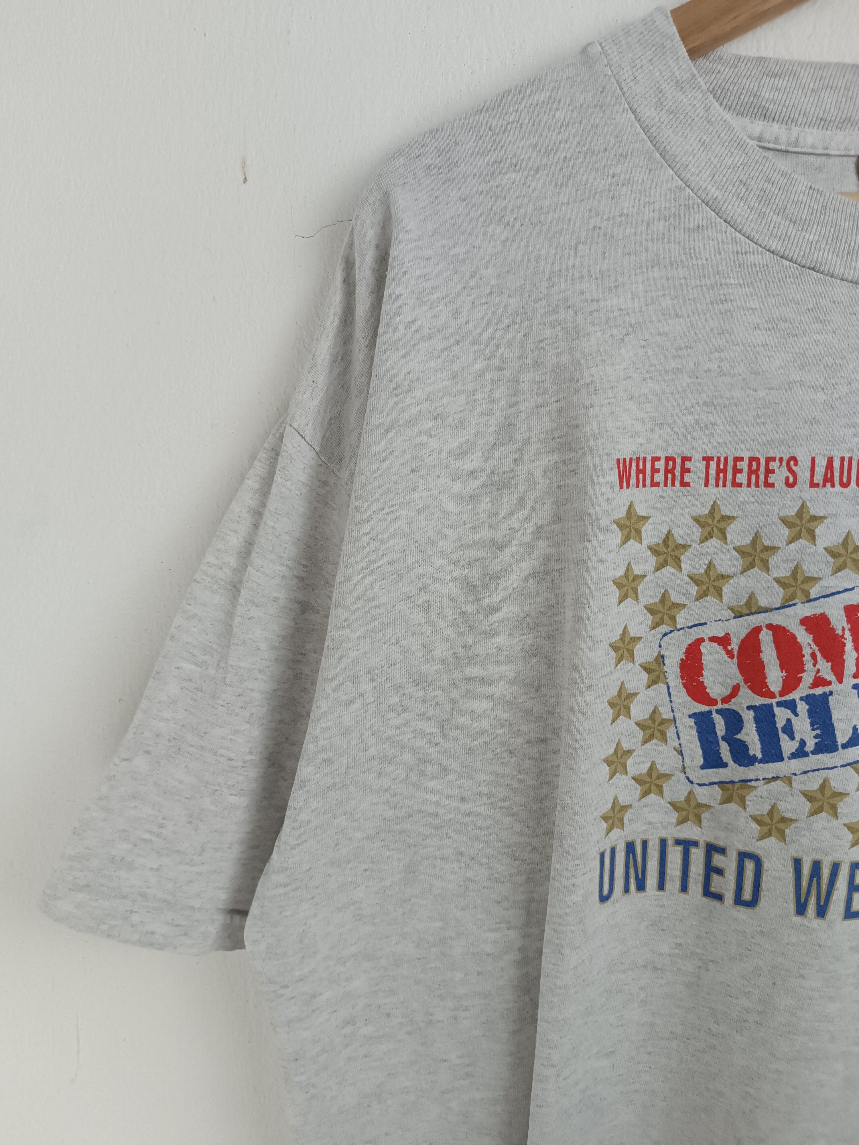Vintage VINTAGE 90'S COMIC RELIEF UNITED ROBIN WILLIAMS WHOPPI TEE Size US XL / EU 56 / 4 - 5 Thumbnail