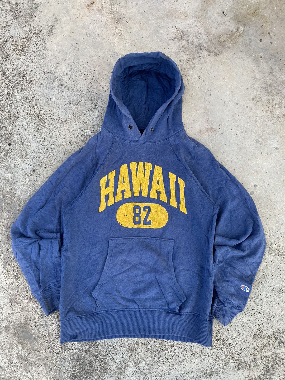 Champion × Vintage Vintage Faded Y2K Hawaii Champion College Hoodie Size US S / EU 44-46 / 1 - 1 Thumbnail