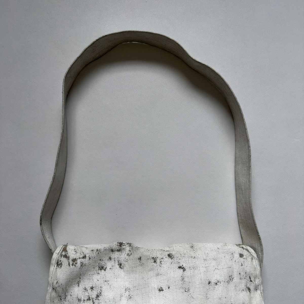 Maison Margiela ⓪ ① ⓪ Artisanal White Painted Army Satchel Size ONE SIZE - 6 Thumbnail