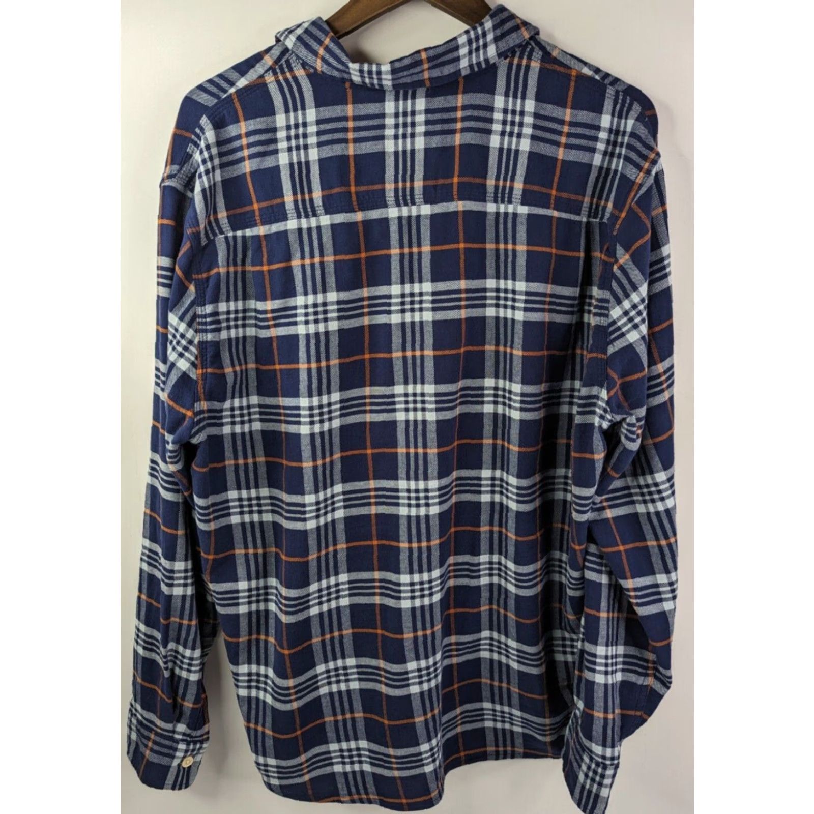 Lucky Brand **Saturday Lucky Brand Blue Plaid Men’s XL Stretch Flannel Shirt** User: Saturday Lucky Brand Blue Plaid Men’s XL Stretch Flannel Shirt Size US XL / EU 56 / 4 - 5 Thumbnail