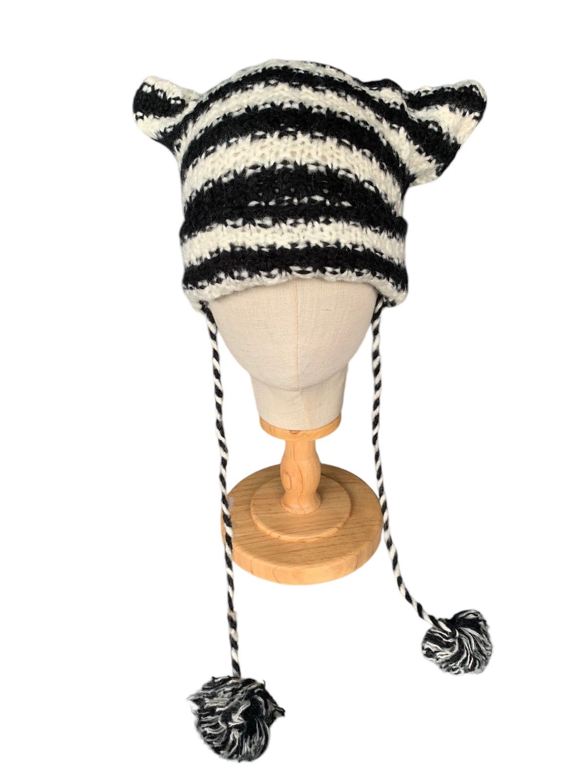 Japanese Brand × Kapital × Vintage Stripe Black And White Bunny Horn Devil Knitted Beanie Hats Size ONE SIZE - 1 Thumbnail