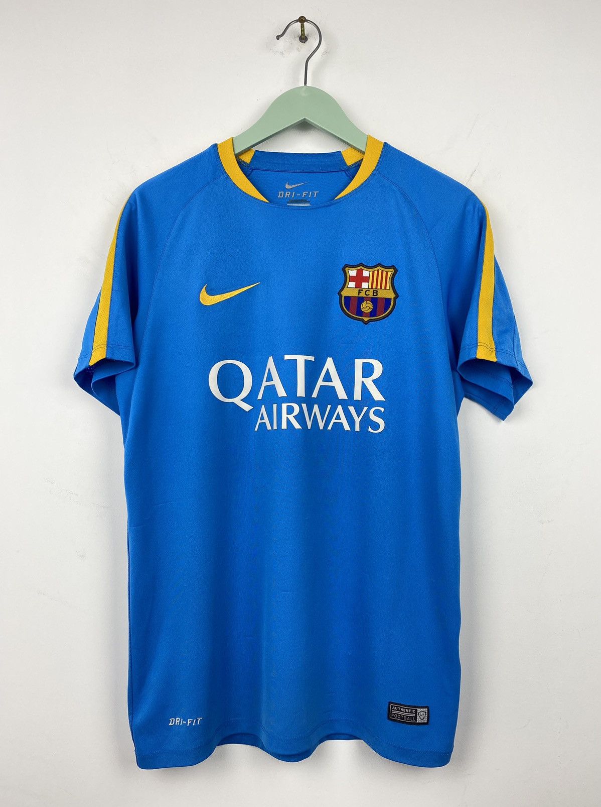 Nike Barcelona 2015 2016 Training Soccer Jersey Shirt Nike Messi Size US S / EU 44-46 / 1 - 1 Thumbnail