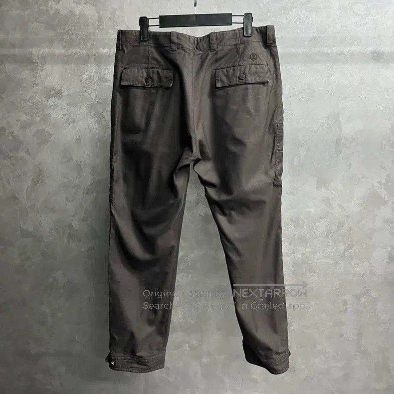 Louis Vuitton Louis Vuitton size US 46 Classic dark brown solid midrise s Size US 30 / EU 46 - 2 Thumbnail