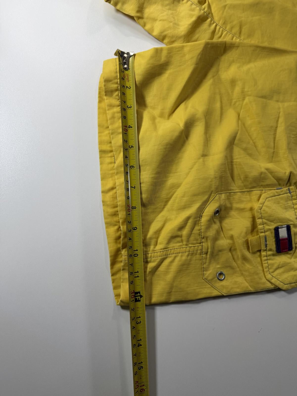 Tommy Hilfiger Tommy Hilfiger Yellow Cargo Shorts S Size US 32 / EU 48 - 8 Thumbnail