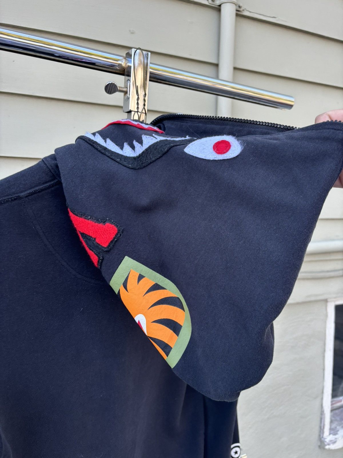 Bape Bape shark hoodie upside down logo black Size US L / EU 52-54 / 3 - 3 Thumbnail
