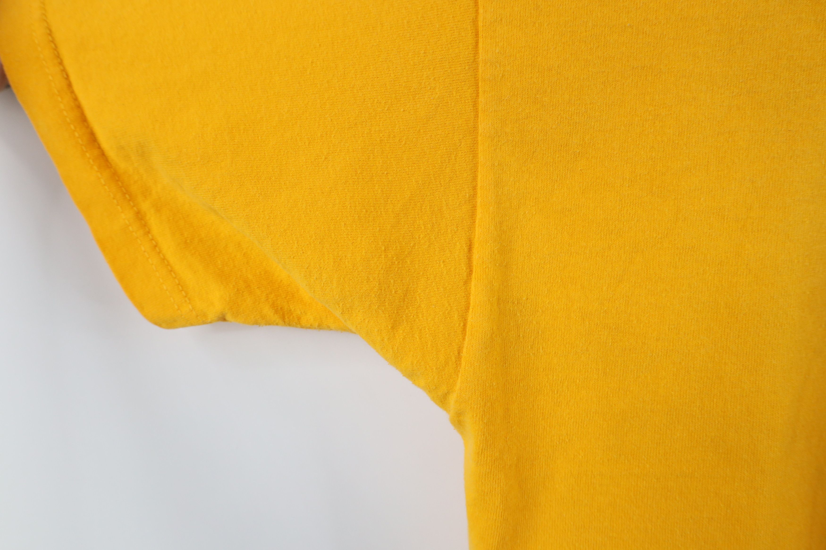 Vintage Vintage 90s Spell Out University of Michigan T-Shirt Maize Size US XXL / EU 58 / 5 - 6 Thumbnail