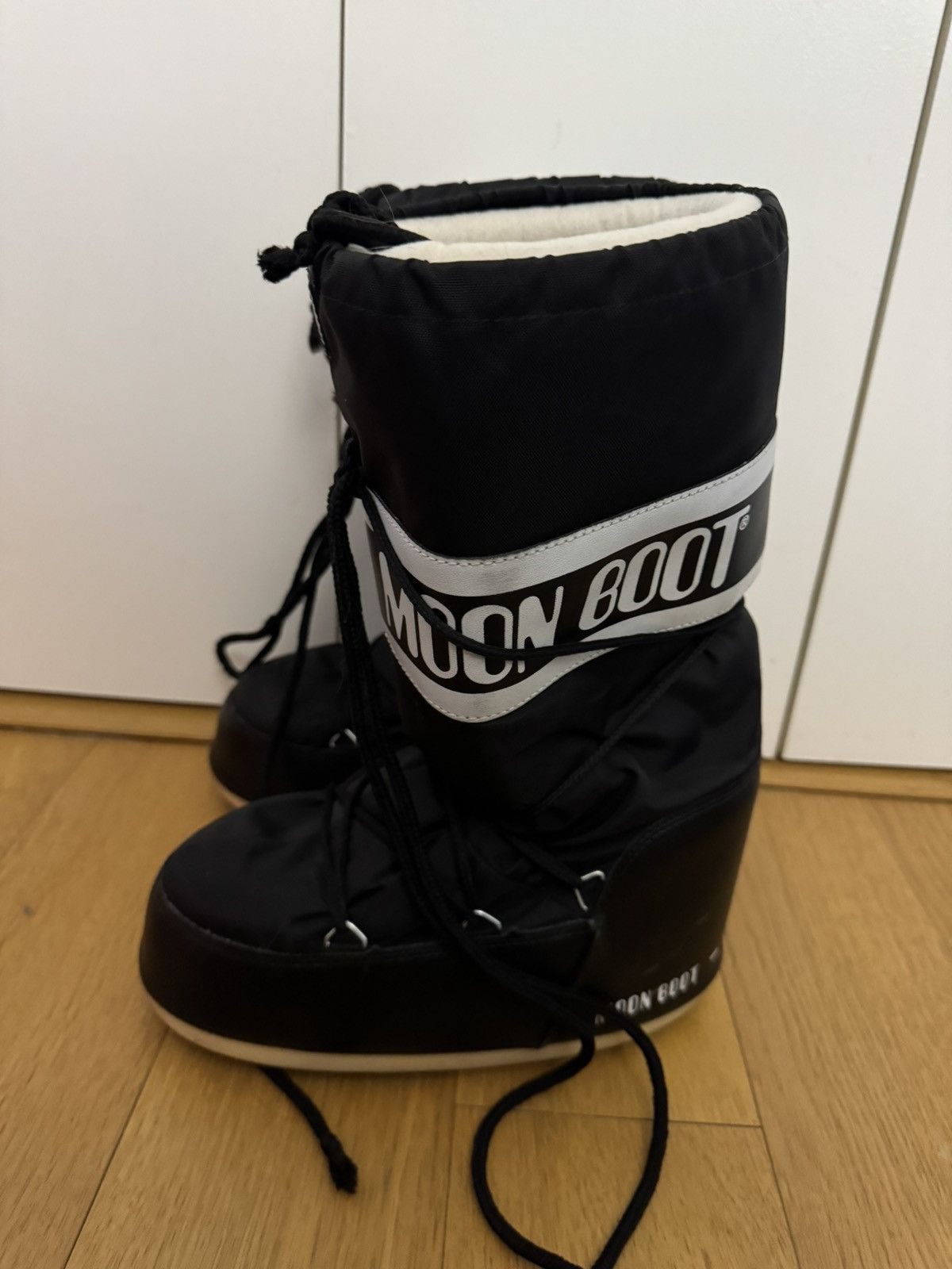 Moon Boot Moon Boot black nylon snow boots Size US 9 / IT 39 - 3 Thumbnail