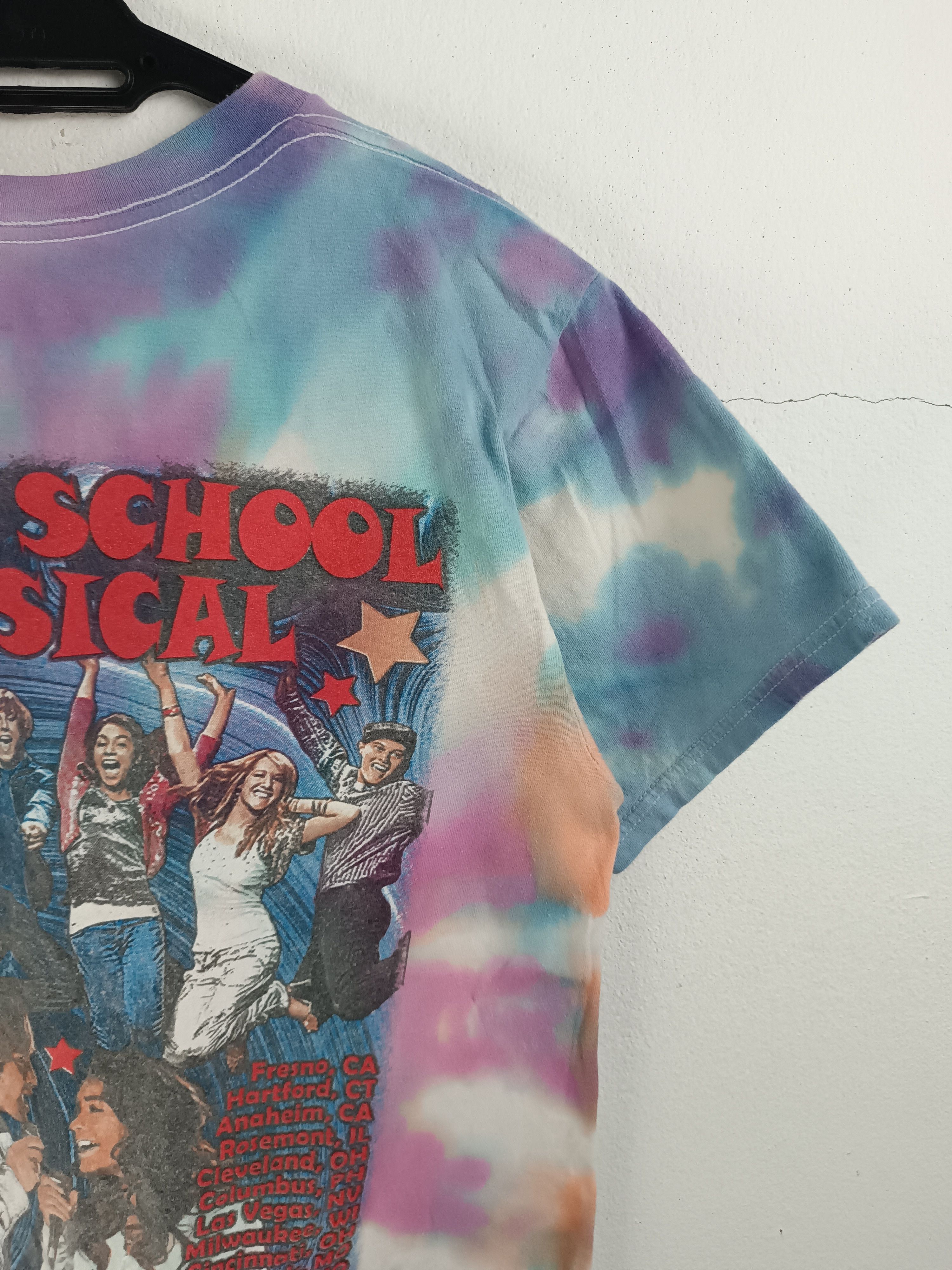Vintage VINTAGE HIGH SCHOOL MUSICAL ZAC EFRON GLEE DANCE Y2K Size US M / EU 48-50 / 2 - 11 Thumbnail