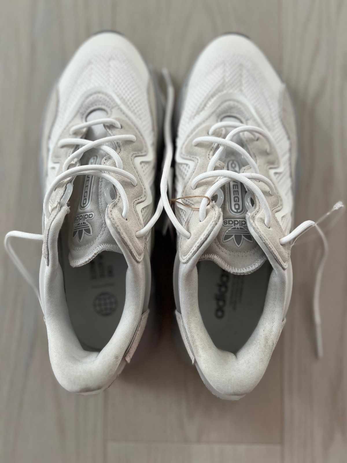Adidas Adidas ID9816 Ozweego Sneakers White Grey ( 8.5 ) Size US 8.5 / EU 41-42 - 5 Thumbnail
