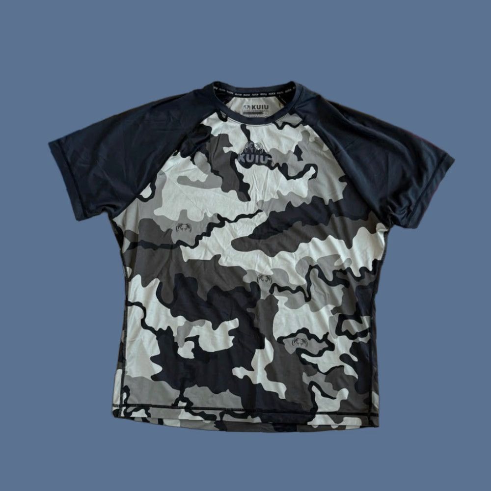 Vintage KUIU Shirt Camouflage Short Sleeve Men’s Medium Black Spandex Coolmax Wicking Hunting Short Sleeve Shirt Men’s Medium Size US M / EU 48-50 / 2 - 1 Thumbnail