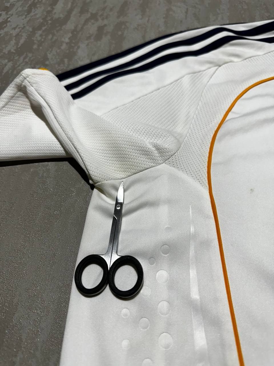 Adidas Adidas LA Galaxy Home Shirt 2008/09 (L) Beckham 23 Size US L / EU 52-54 / 3 - 9 Thumbnail