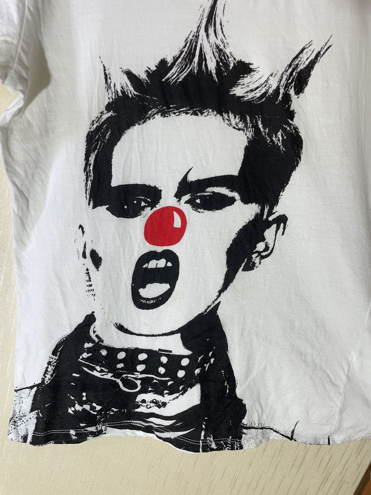 Japanese Brand × Vivienne Westwood Vivienne Westwood comic Relief streetwear T shirt Size XL / US 12-14 / IT 48-50 - 5 Thumbnail