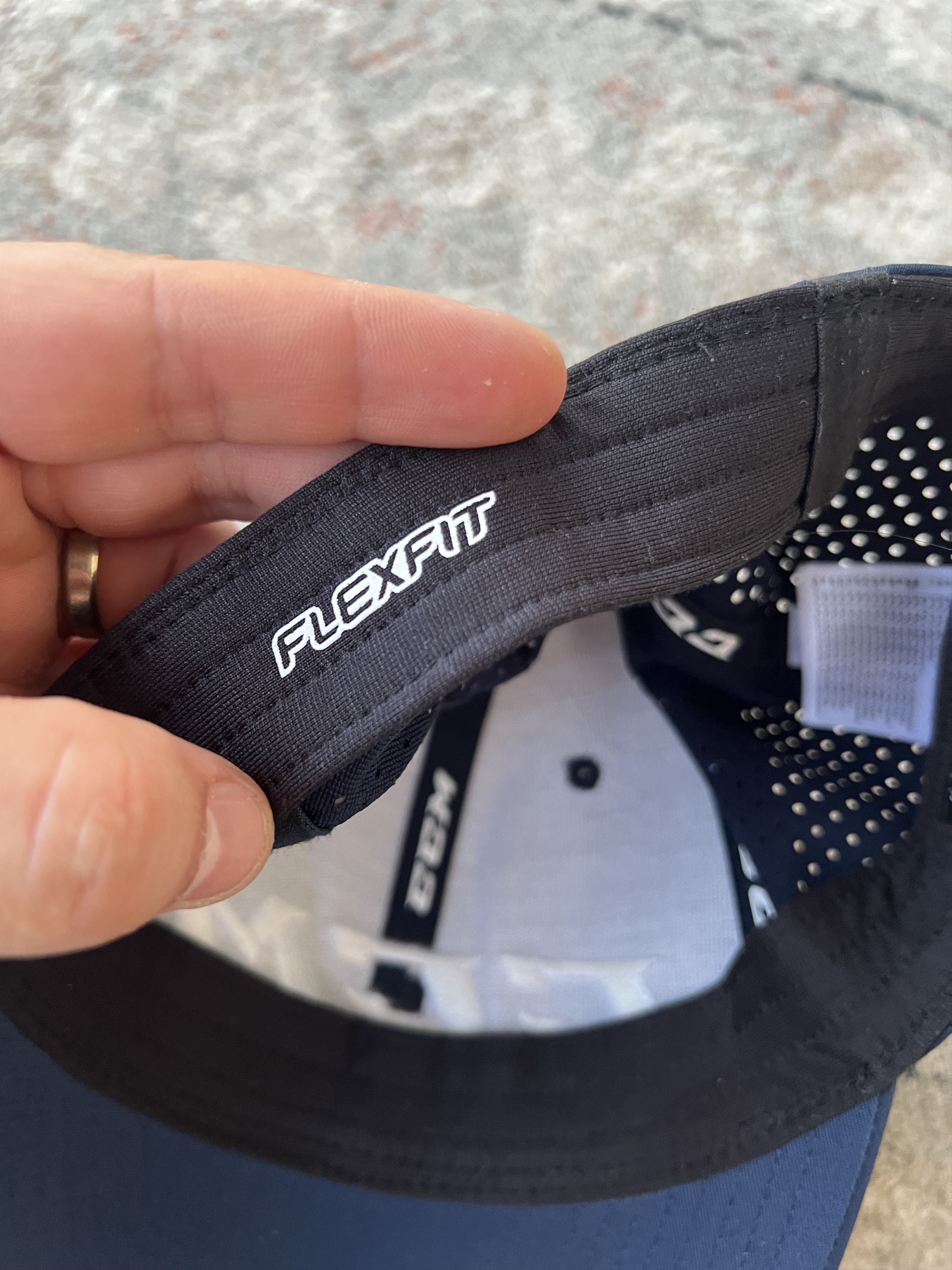 Ccm CCM EVZ Hockey Cap Size ONE SIZE - 3 Thumbnail