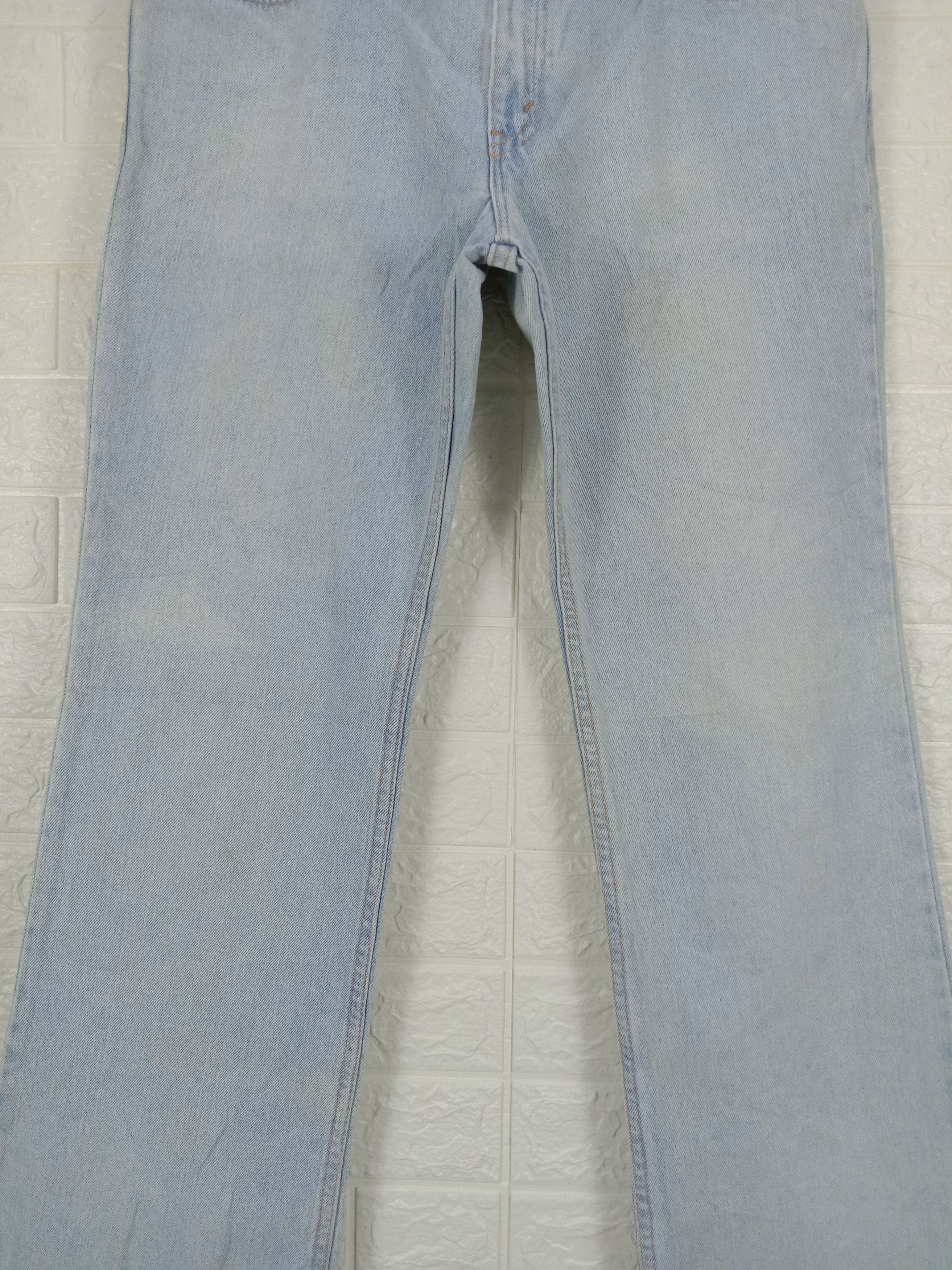 Levi's Vintage Levi's 518 Flare Jeans Light Wash Denim Size US 33 - 3 Thumbnail