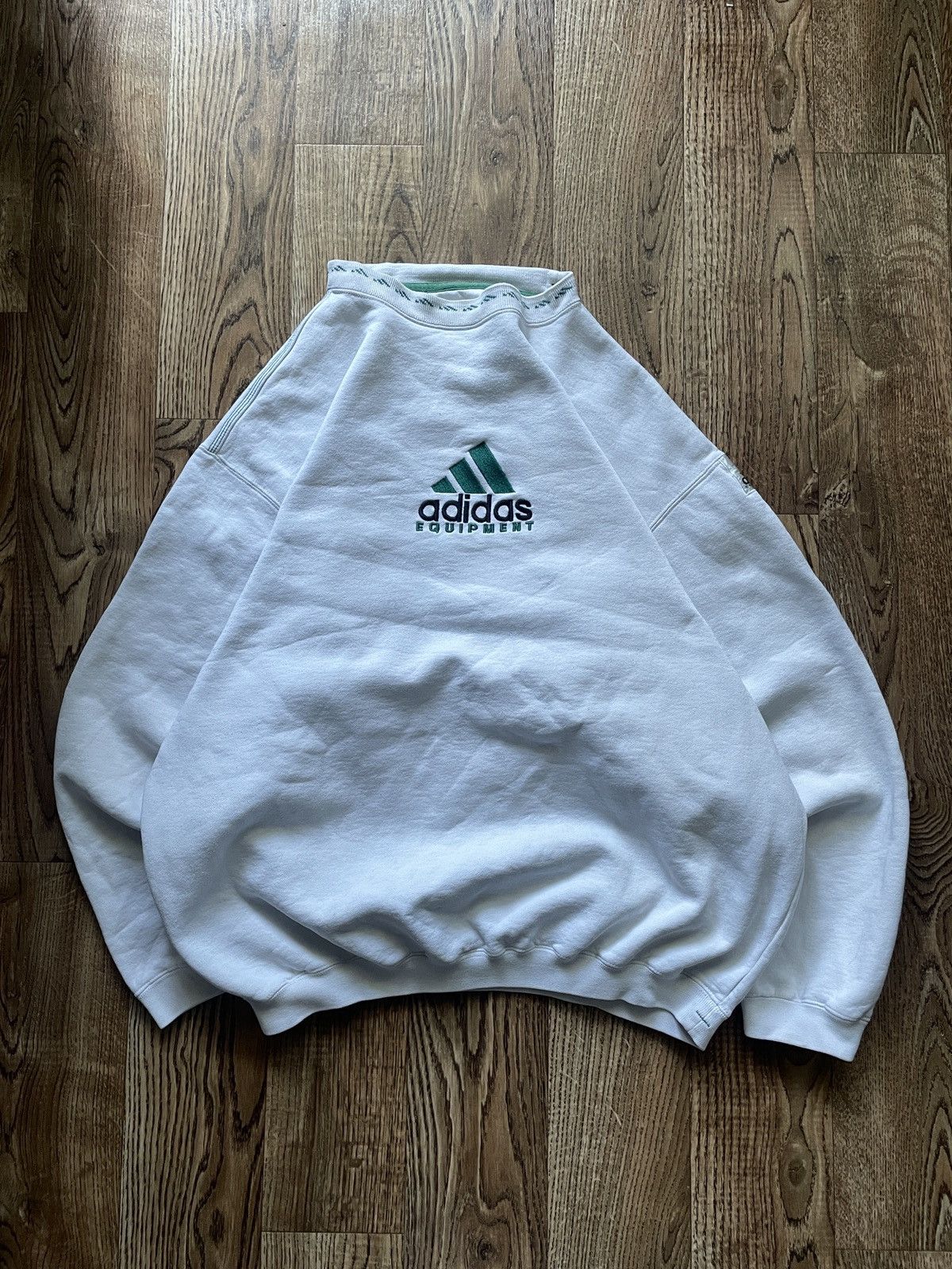 Adidas Vintage Adidas Equipment Sweatshirt Big Logo White Size US XL / EU 56 / 4 - 1 Thumbnail