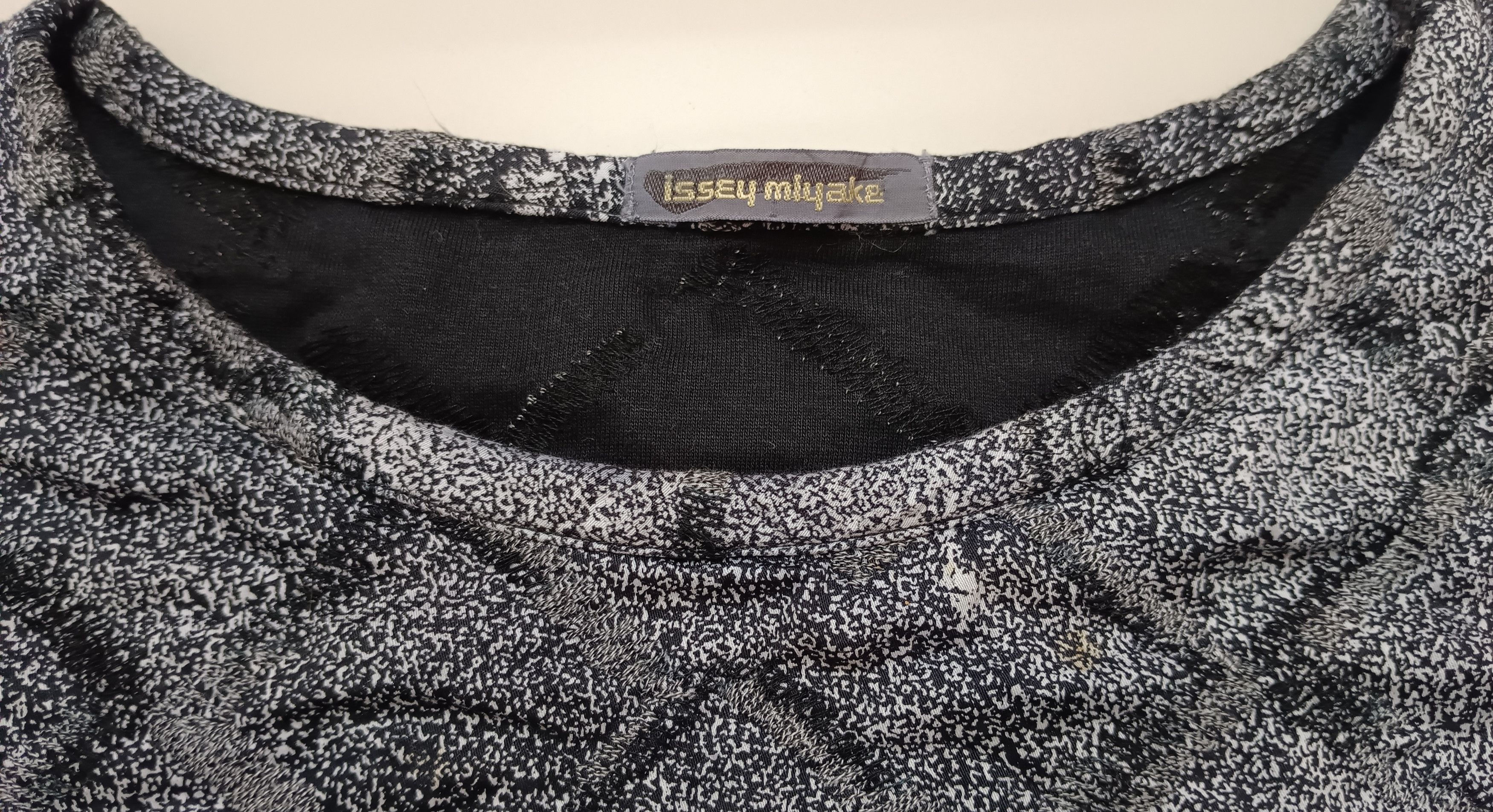Issey Miyake × Japanese Brand Vintage 80s Issey Miyake Quilted Long Sleeve Top Sweatshirt Size US M / EU 48-50 / 2 - 6 Thumbnail