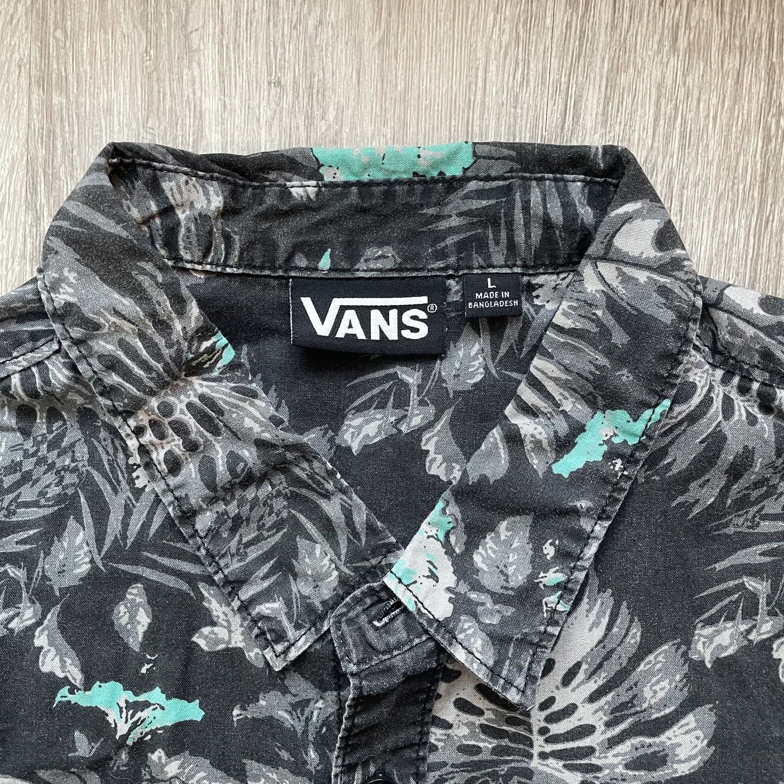 Vans Vans Men's Shirt Tropical Floral Aloha Short eeve L2 Size US L / EU 52-54 / 3 - 3 Thumbnail