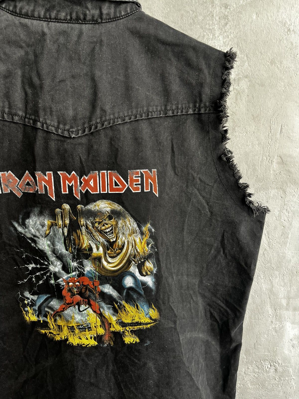 Band Tees × Iron Maiden Iron Maiden vintage vest size M Size US M / EU 48-50 / 2 - 8 Thumbnail