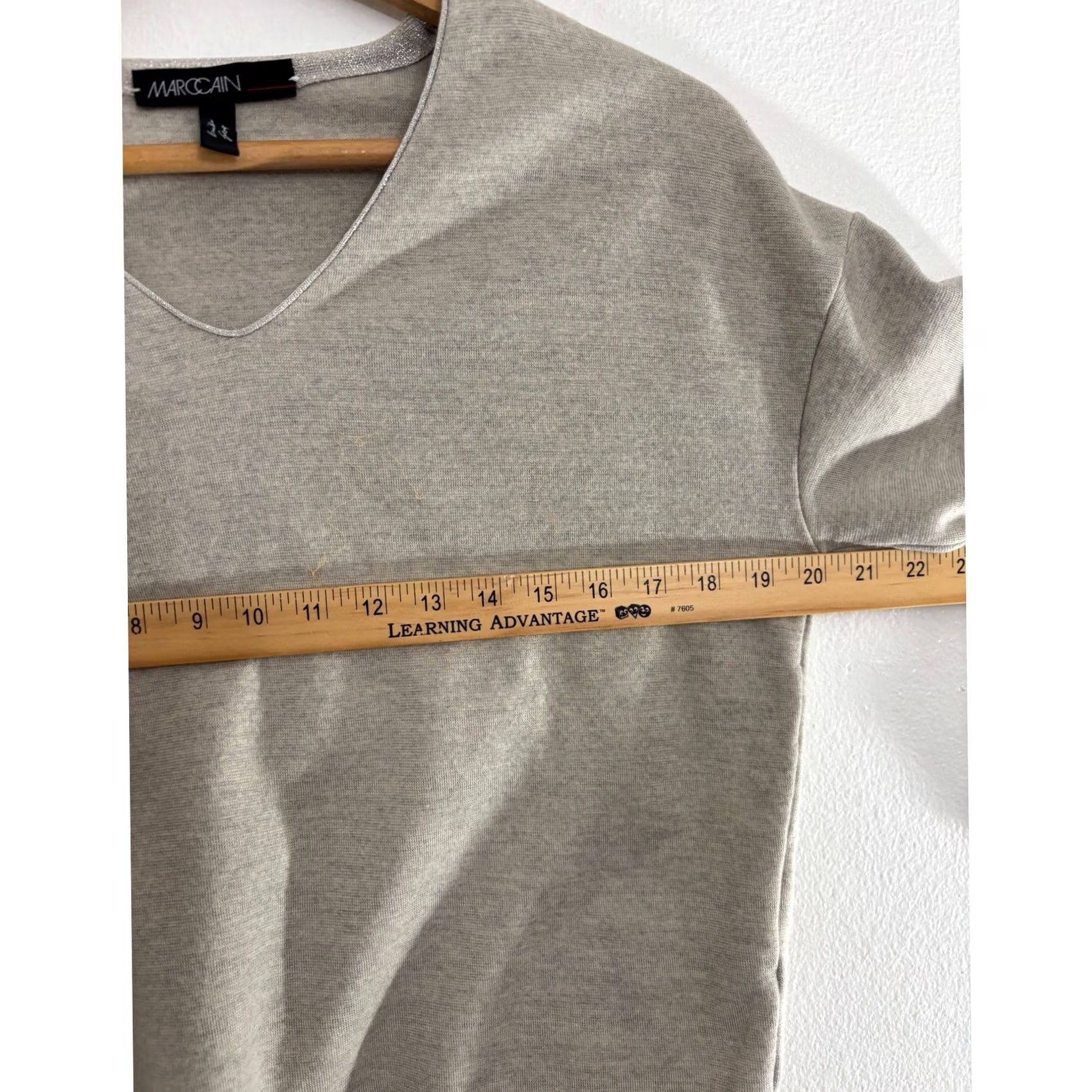 Vintage Marc Cain Sweater Wool Blend V-Neck Knit Beige Women XS Regular Fall Winter Pullover Solid Dry Clean Only Size XS / US 0-2 / IT 36-38 - 6 Thumbnail