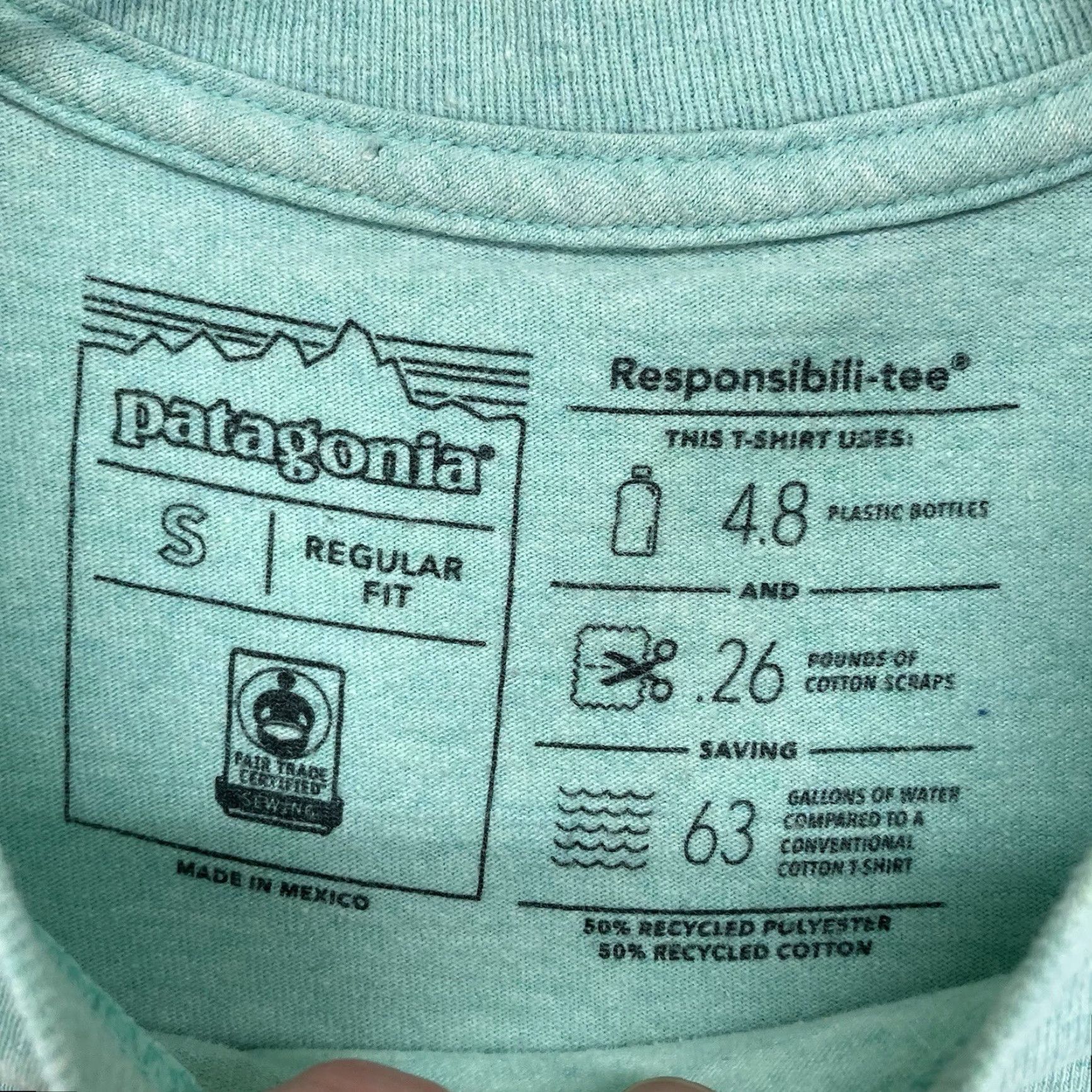 Patagonia Patagonia T-Shirt Shirt Men Small Short Sleeve Icy Blue Mountain Graphic Responsibili-Tee Crew Neck Size US S / EU 44-46 / 1 - 5 Thumbnail