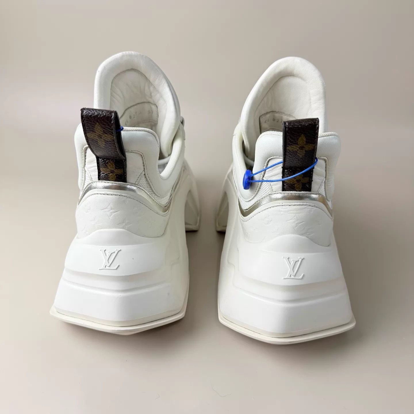 Louis Vuitton LV cream Monogram 2.0 platform sneakers 37 Mint Size US 6.5 / IT 36.5 - 3 Thumbnail