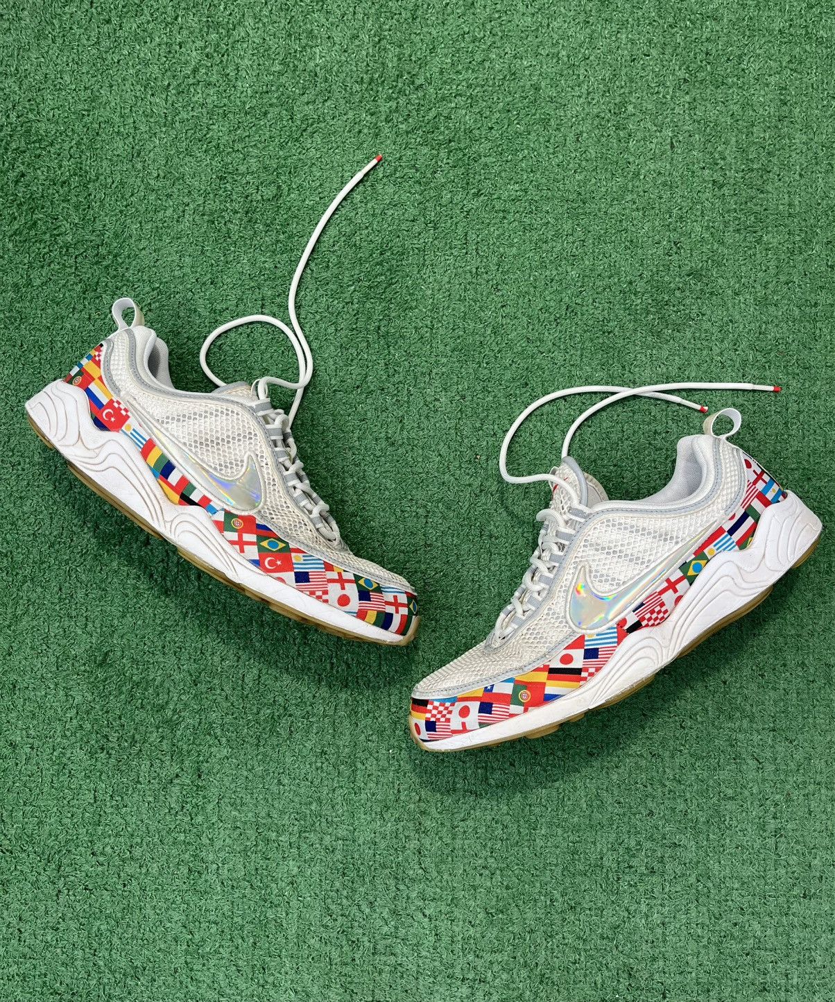 Nike Air Zoom Spiridon 16 International Flag