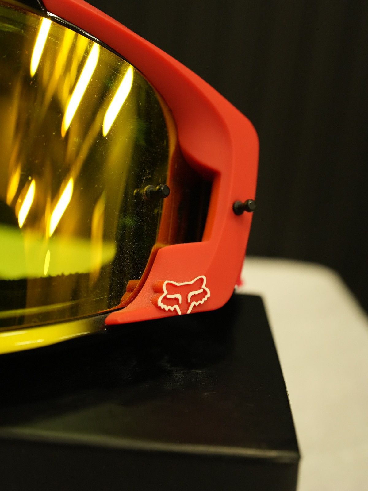 Honda × Supreme Supreme Honda Fox Racing Vue Goggles Size ONE SIZE - 2 Thumbnail