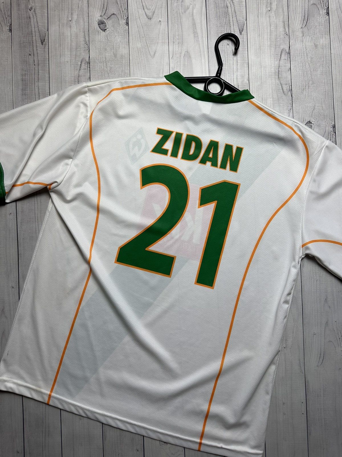Vintage Rare Vintage 21 Zidan Bremen Werder size XL tee Size US M / EU 48-50 / 2 - 3 Thumbnail
