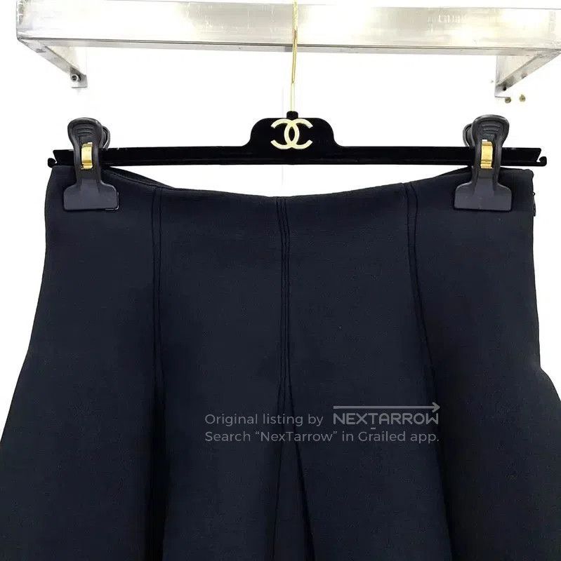 Dior Dior Black Silk Blend Women's Shorts . Size 23" - 2 Thumbnail