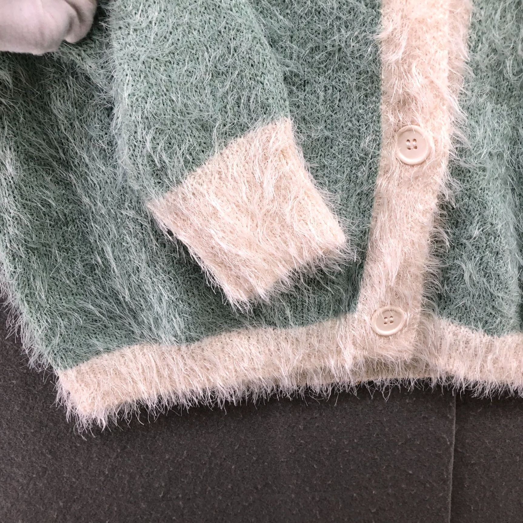 Vintage NWOT It's Our Time Fuzzy Cardigan Womens M V-Neck Mint Pastel Button Front Size M / US 6-8 / IT 42-44 - 6 Thumbnail