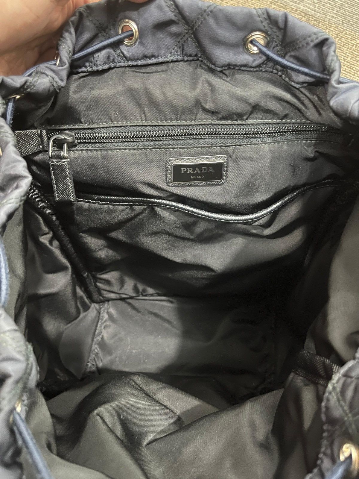 Prada Prada Quilted triangle logo backpack Size ONE SIZE - 6 Thumbnail