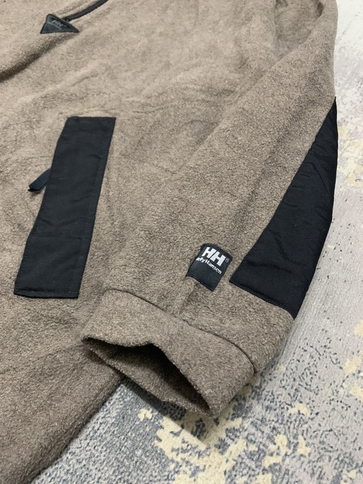 Helly Hansen Vintage Helly Hansen Pullover Outdoor Fleece Sweater Jacket Size US L / EU 52-54 / 3 - 5 Thumbnail