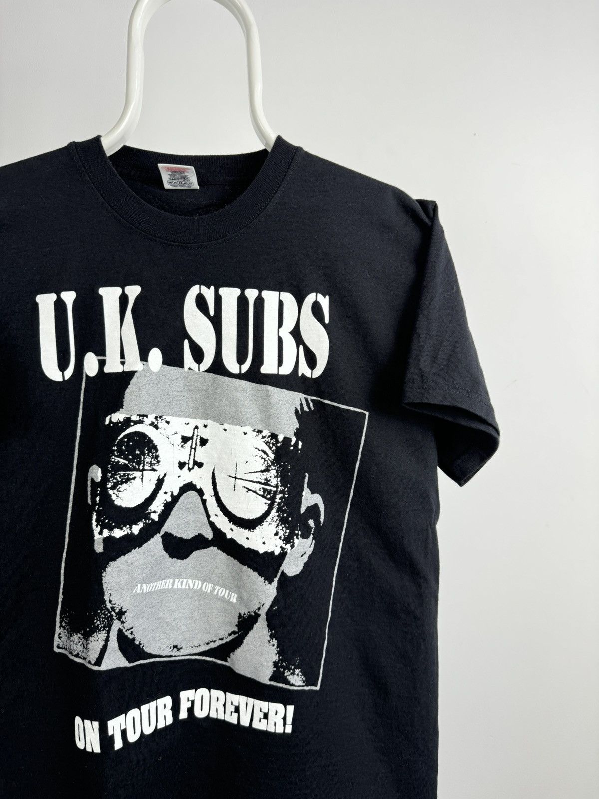 Band Tees U.K. Subs Another Kind Tour Born A Rocker Die A Rocker Tee Size US L / EU 52-54 / 3 - 4 Thumbnail