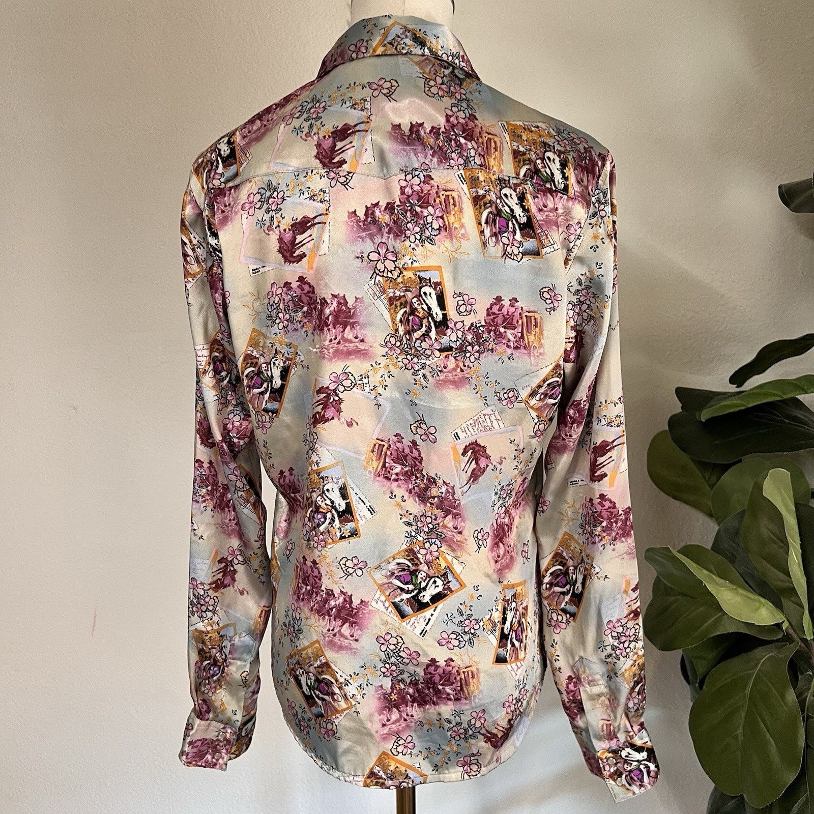 Wrangler Vintage Wrangler Silky Pearl Snap Women’s Western Button Up Size S / US 4 / IT 40 - 6 Thumbnail