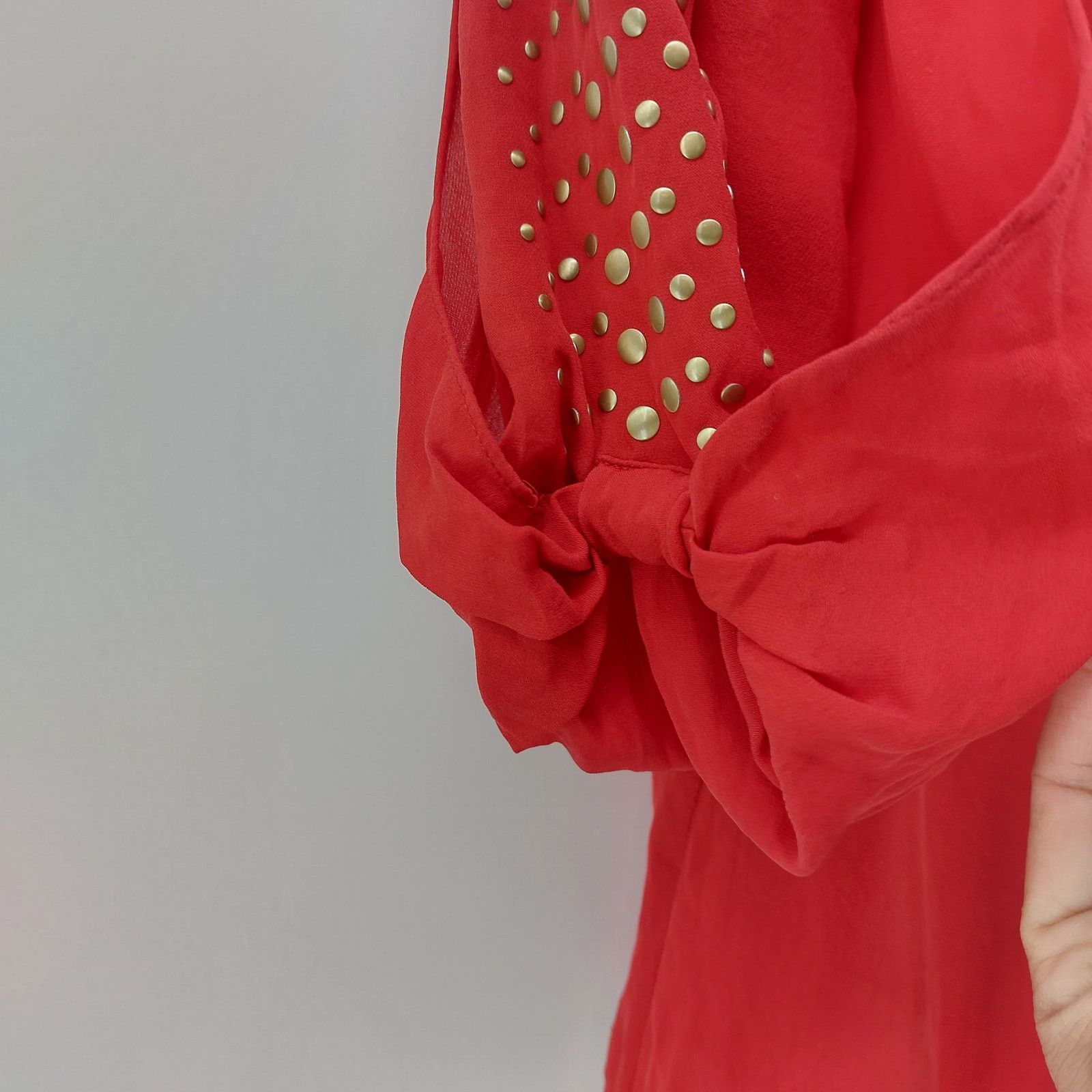White House Black Market White House Black Market Silk Red Top Studded Sleeves Sz 6 Size M / US 6-8 / IT 42-44 - 12 Thumbnail