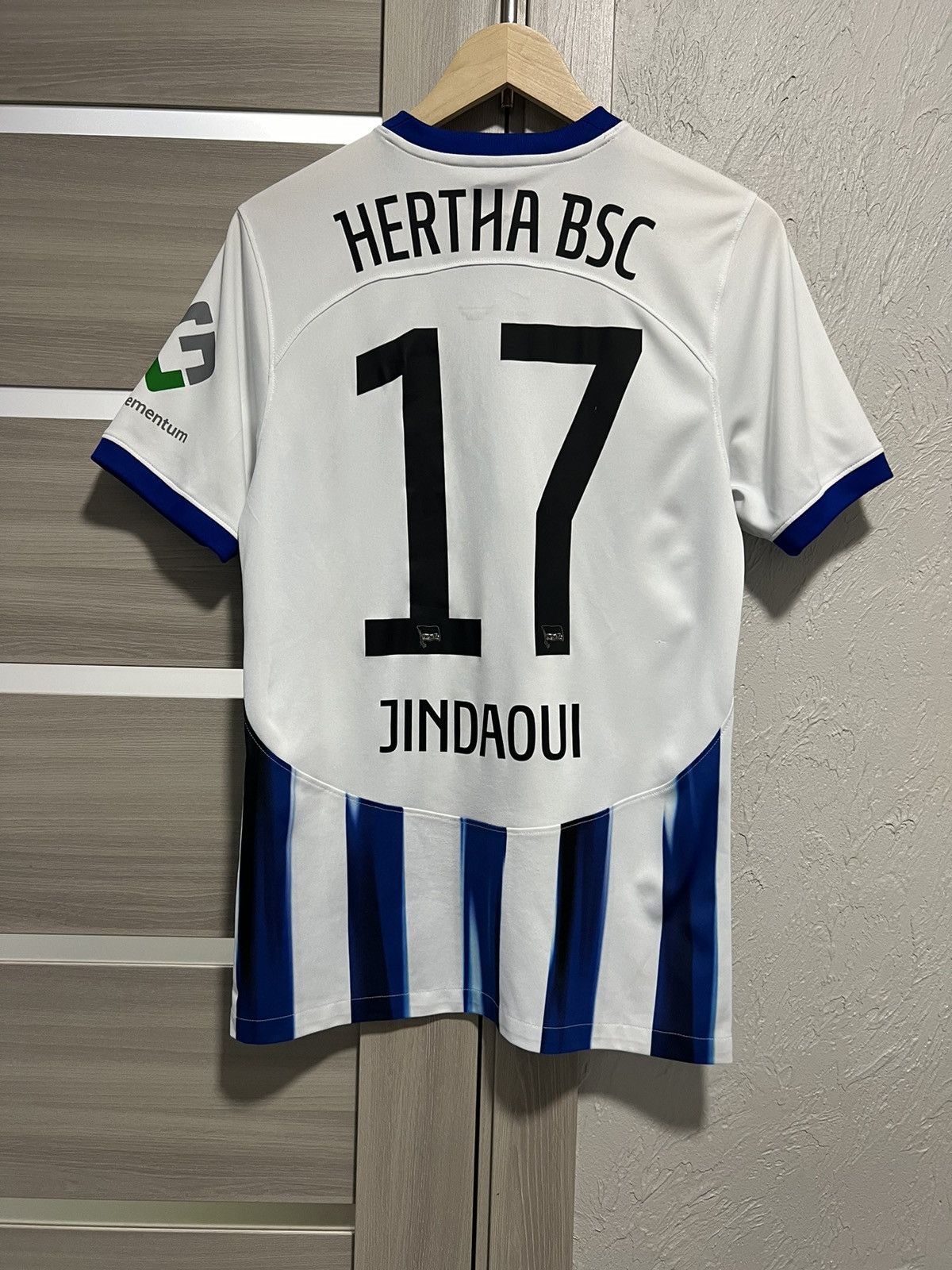 Nike Nike Hertha BSC Berlin Jindaoui Shirt #17 Size US S / EU 44-46 / 1 - 10 Thumbnail