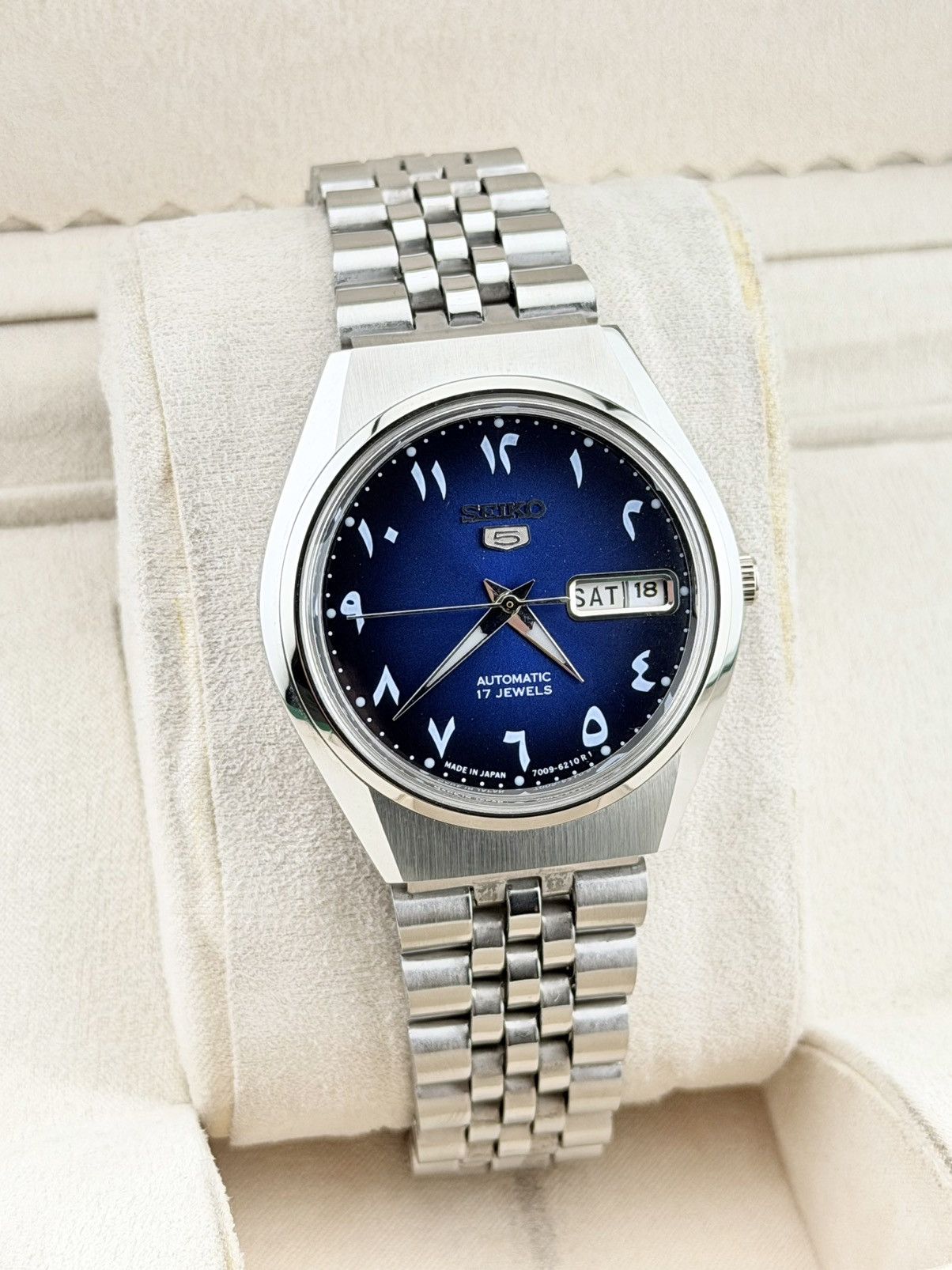 Seiko Seiko 5 Automatic Vintage Watch Navy Blue Dial Wristwatch Size 36 - 2 Thumbnail