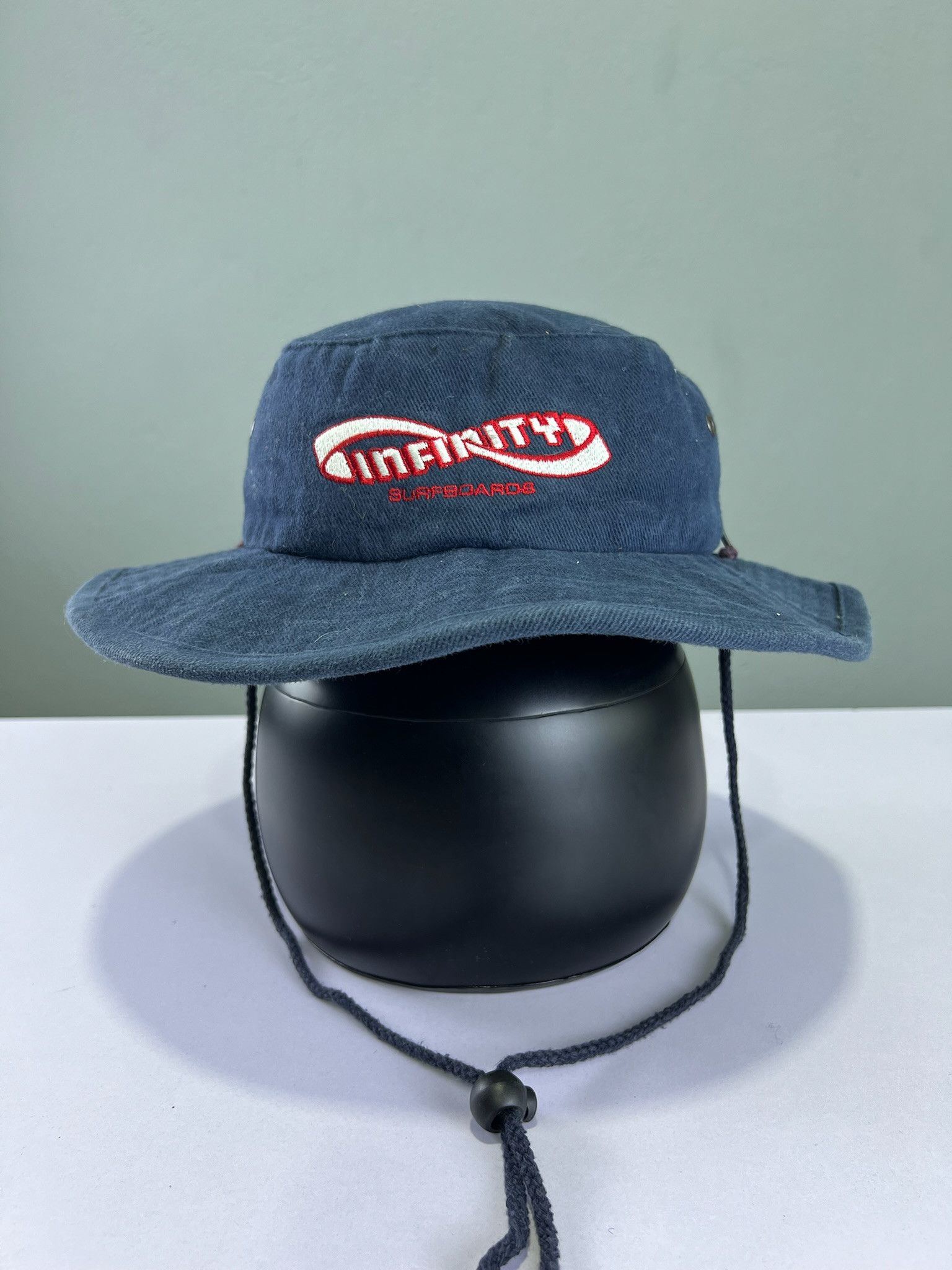 Vintage Vintage Infinity Surfboards Bucket Hat Size ONE SIZE - 1 Thumbnail