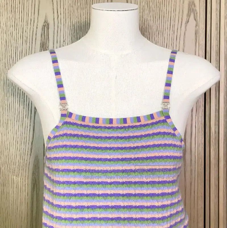 Chanel Chanel Lavender Cashmere Sleeveless Cropped Top . Size S / US 4 / IT 40 - 3 Thumbnail