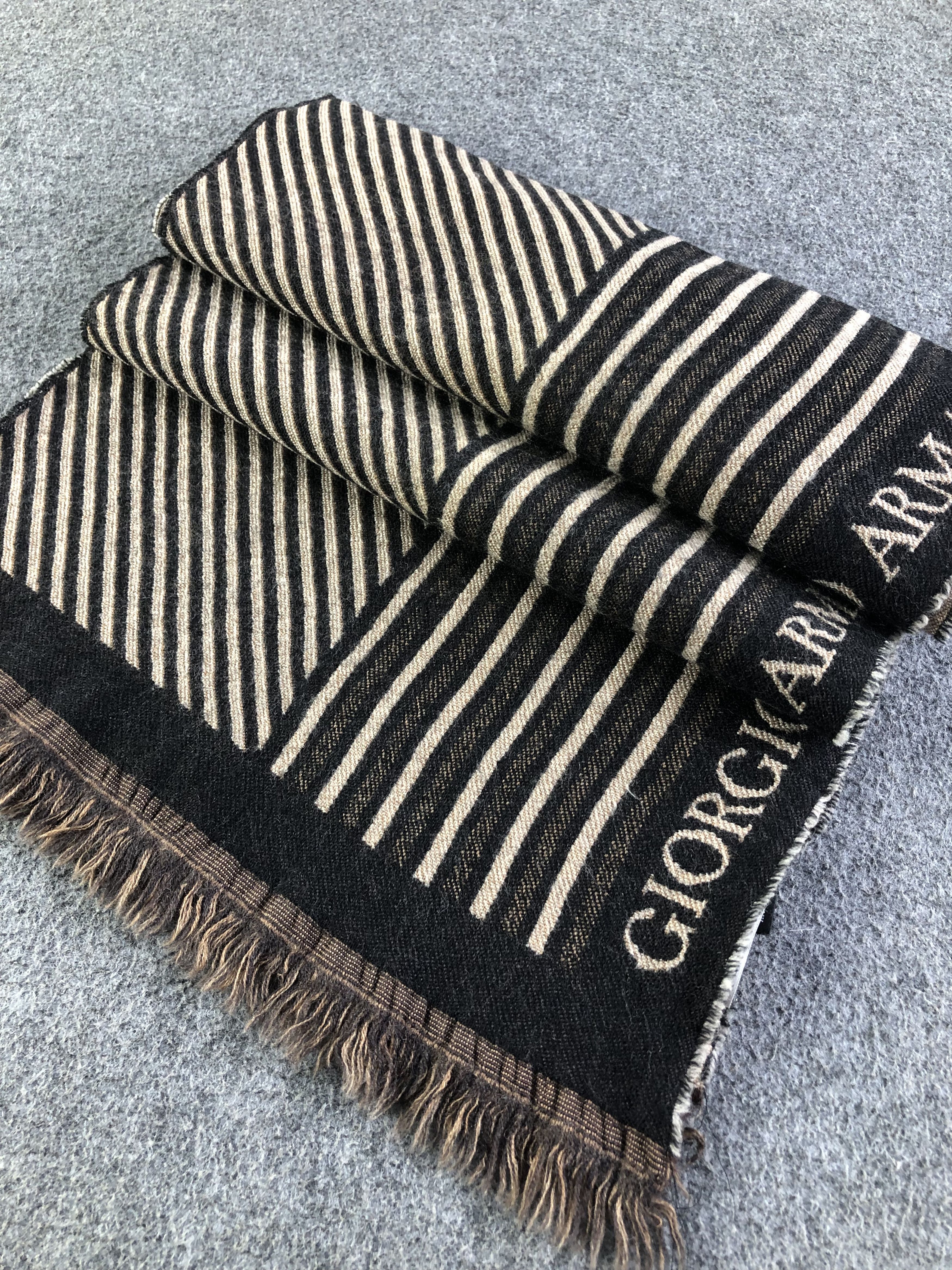 Giorgio Armani Giorgio Armani Scarf / Muffler / Neckwear SS1262 Size ONE SIZE - 2 Thumbnail