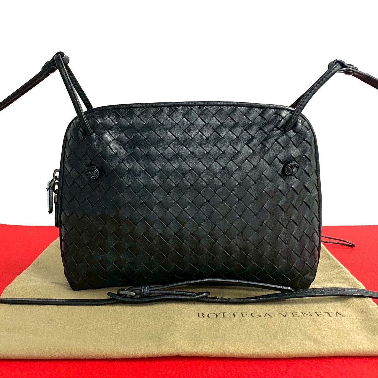 Bottega Veneta Bottega Veneta Shoulder Bag Black Leather Size ONE SIZE - 1 Thumbnail