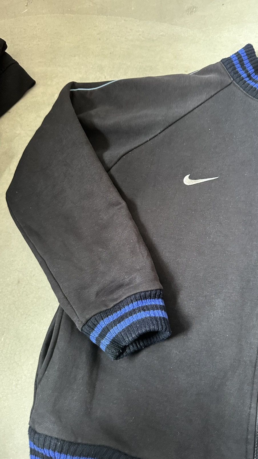 Nike VINTAGE NIKE JUVENTUS FC VARSITY JACKET Size US L / EU 52-54 / 3 - 5 Thumbnail