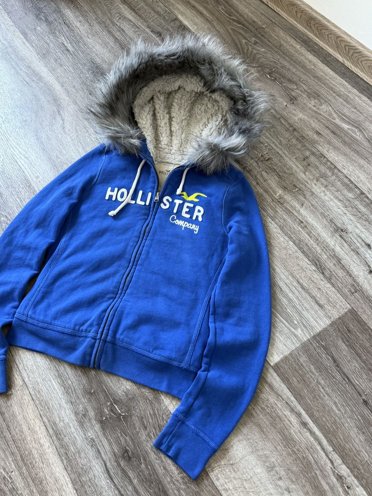 Hollister Faux Fur Hollister Hoodie Y2K Woomens Hooded Blue Streetwear Size S / US 4 / IT 40 - 4 Thumbnail