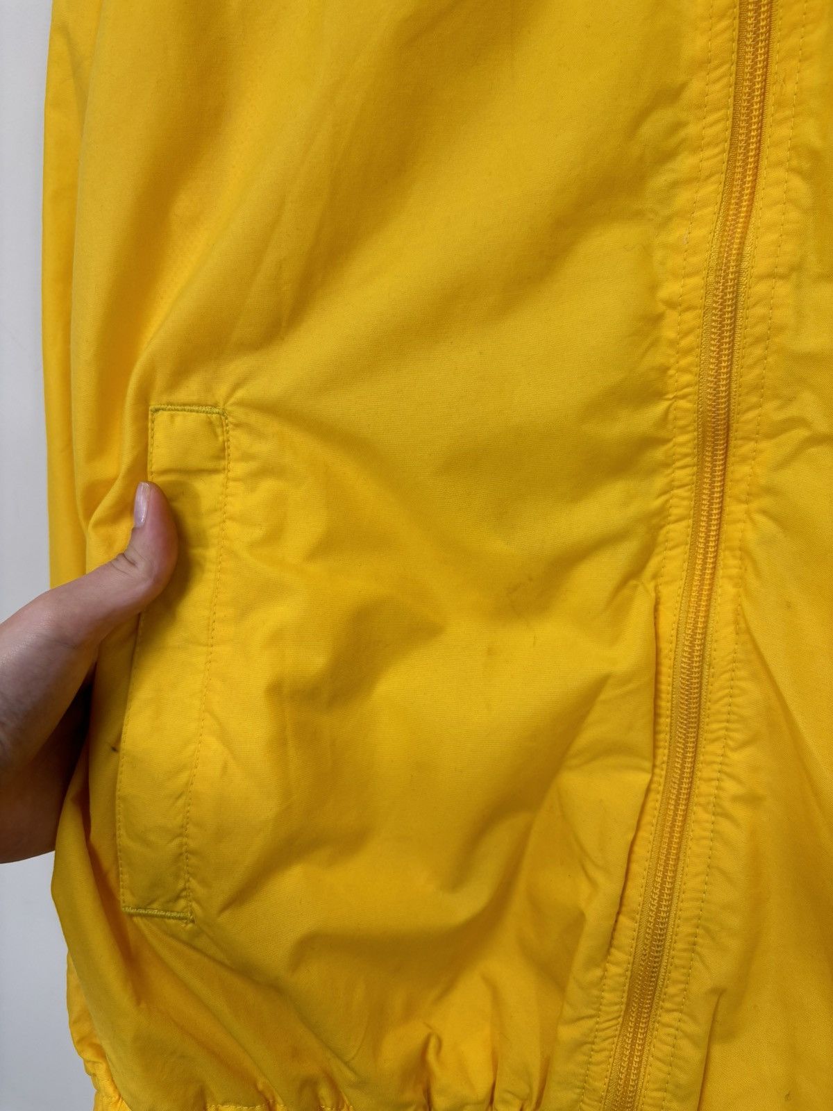 Nike Vintage Nike Y2K Retro Hype Yellow Swoosh Nylon Track Jacket Size US M / EU 48-50 / 2 - 7 Thumbnail