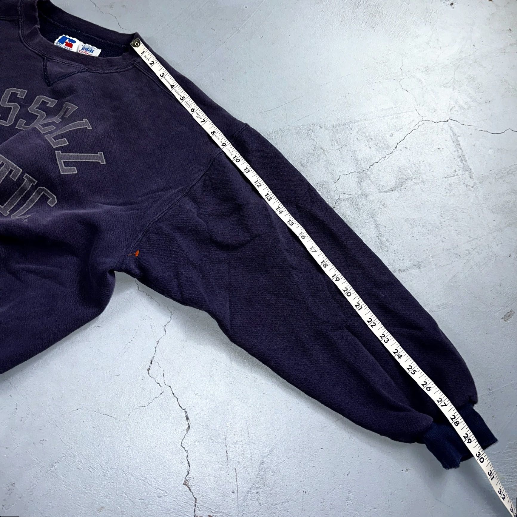 Russell Athletic VINTAGE Russell Athletic Sweatshirt Crewneck Purple Navy 80s 90s Jumper Warm Up V Mens/Unisex Adults L Purple Logo 90s Sweatshirt Pullover Size US L / EU 52-54 / 3 - 6 Thumbnail